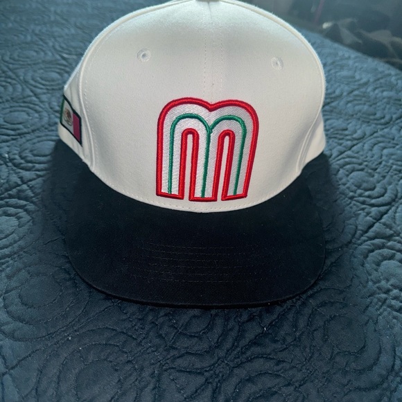 Mexico Baseball Team SnapBack Hat white black - Picture 1 of 2